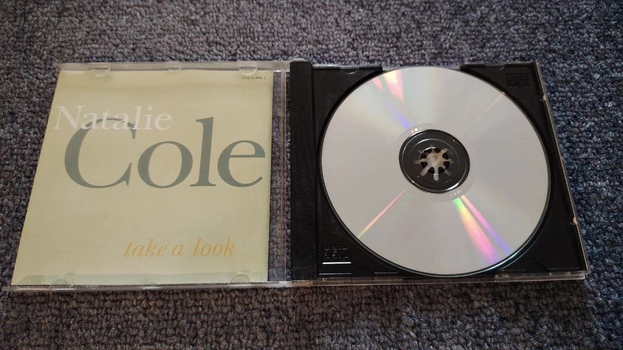 ✨ Natalie Cole – Take a Look : la perle rare à ne surtout pas laisser filer! ♫ – photo 4